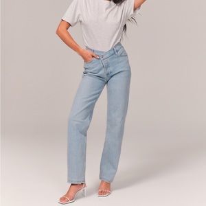 NWOT Abercrombie & Fitch Dad High Rise Criss-Cross Waistband Size 29/8 Long